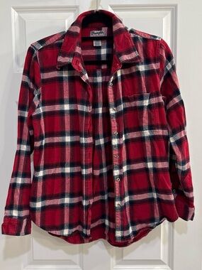 Wrangler Red and Black Plaid Flannel Shirt